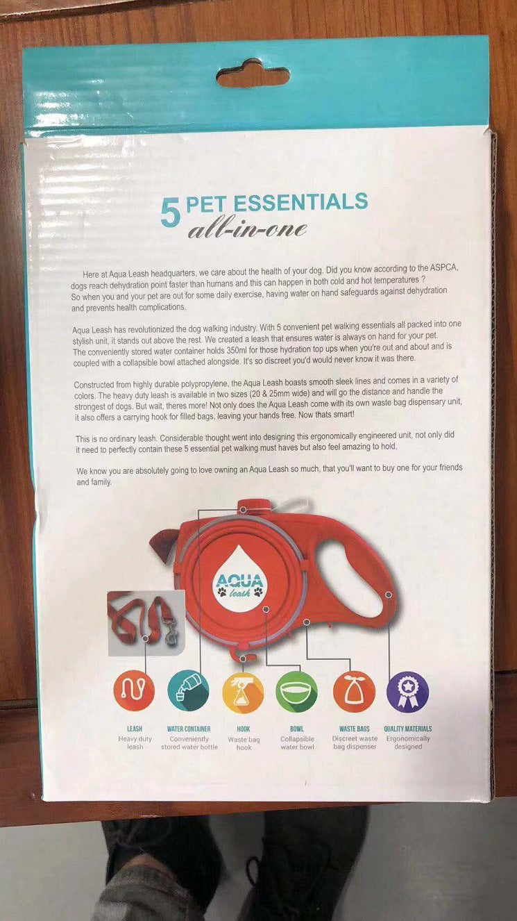 Coleira Essential com Garrafa de Água Integrada para Animais de Estimação