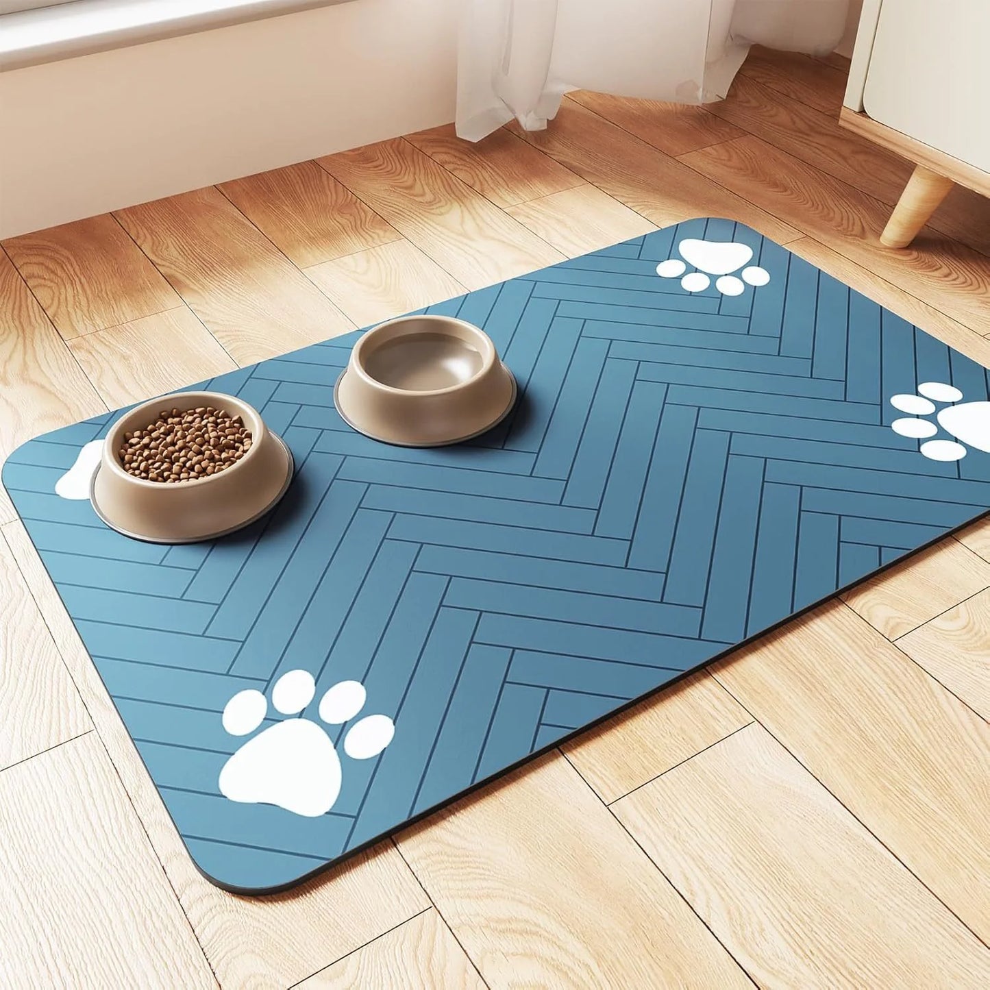 Pet Feeding Placemat with Paw Design