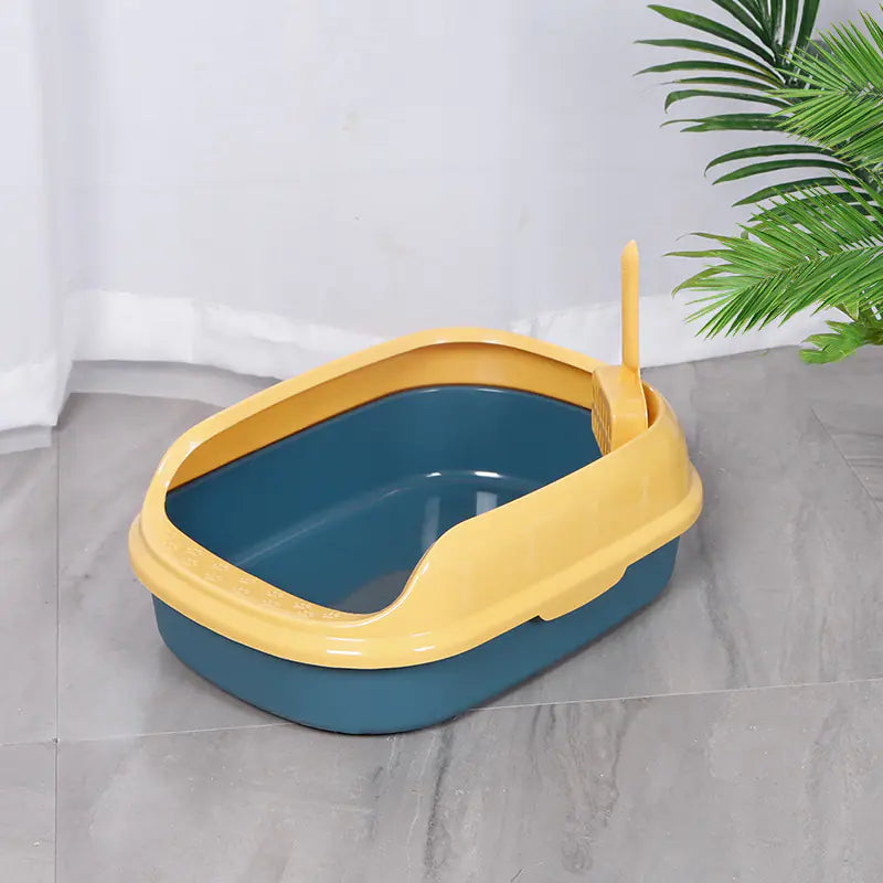 Semi-Enclosed Anti-Splash Cat Litter Box with Shovel (Colour Variants)