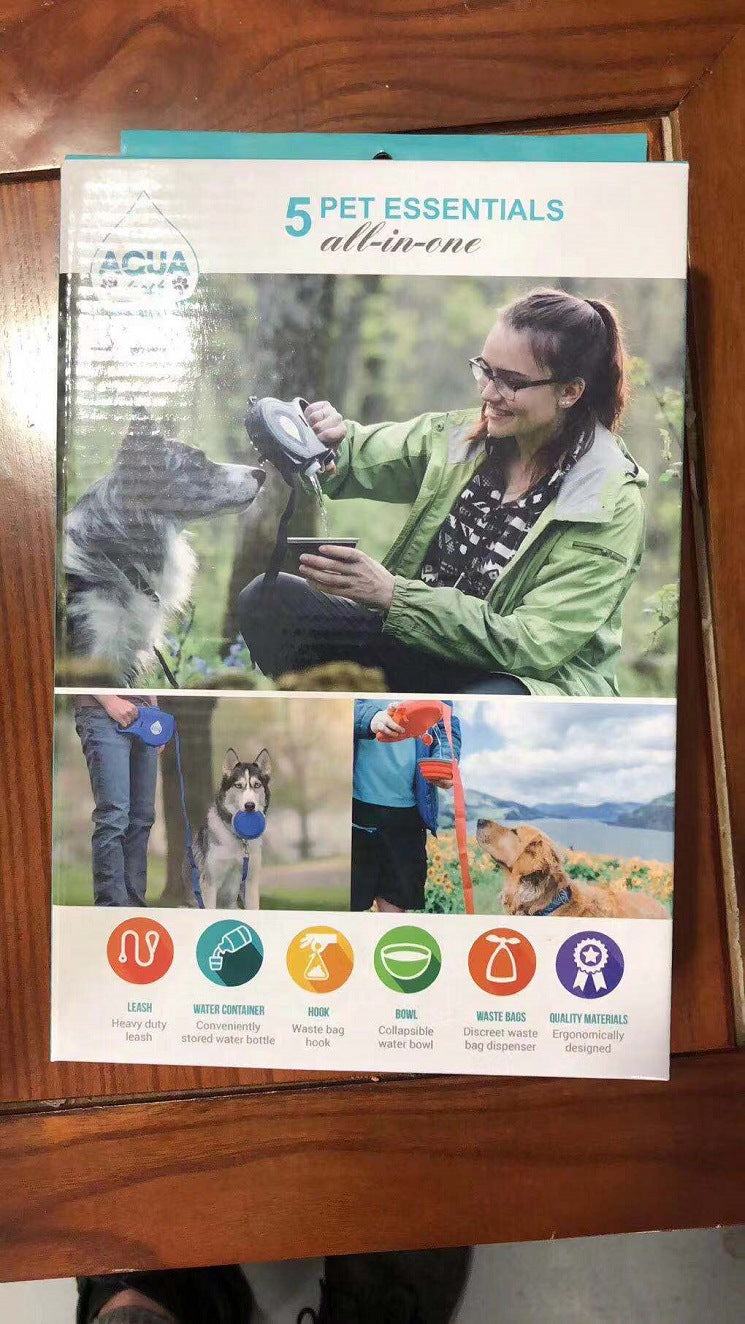 Coleira Essential com Garrafa de Água Integrada para Animais de Estimação