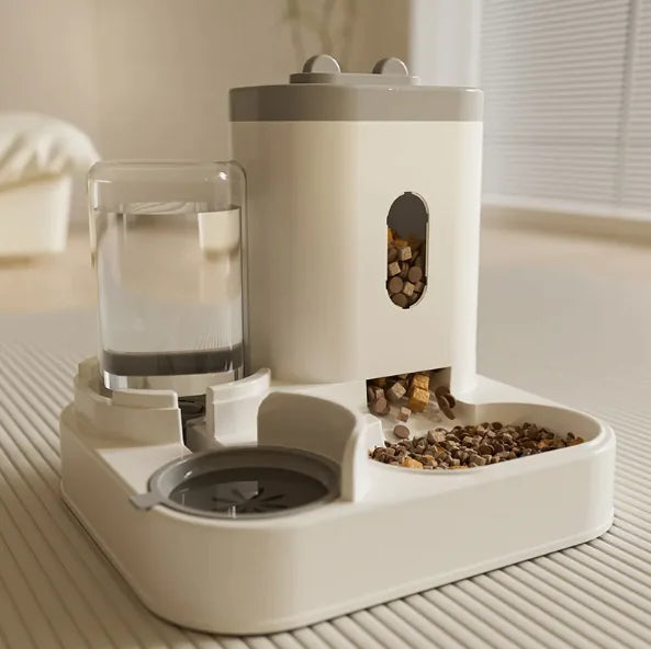 Auto Pet Feeder for Cats and Dogs (Colour Variant)