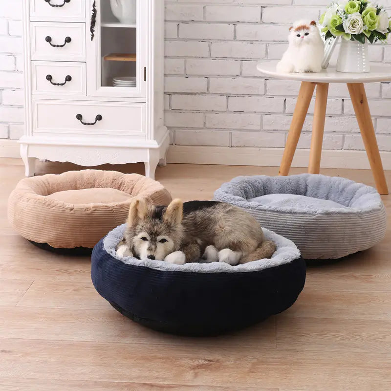 Thick Warm Round Pet Bed for Small Dogs and Cats (Colour Variants)